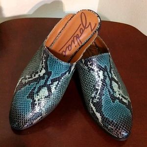ZODIAC TEAL SNAKESKIN LEATHER MULES